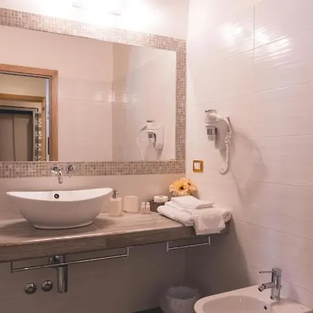 Fata34 Luxury Bed & Breakfast 3*