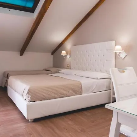 Fata34 Luxury Nocleg ze śniadaniem Reggio di Calabria