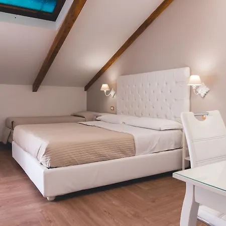 Fata34 Luxury Nocleg ze śniadaniem Reggio di Calabria